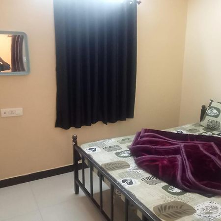 Hrs Budget Rooms Ooty Exterior photo